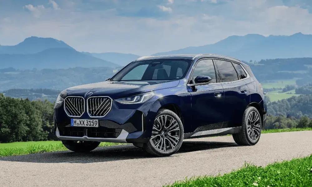 BMW Set to Unveil All-New X3 at Bharat Mobility Global Expo 2025